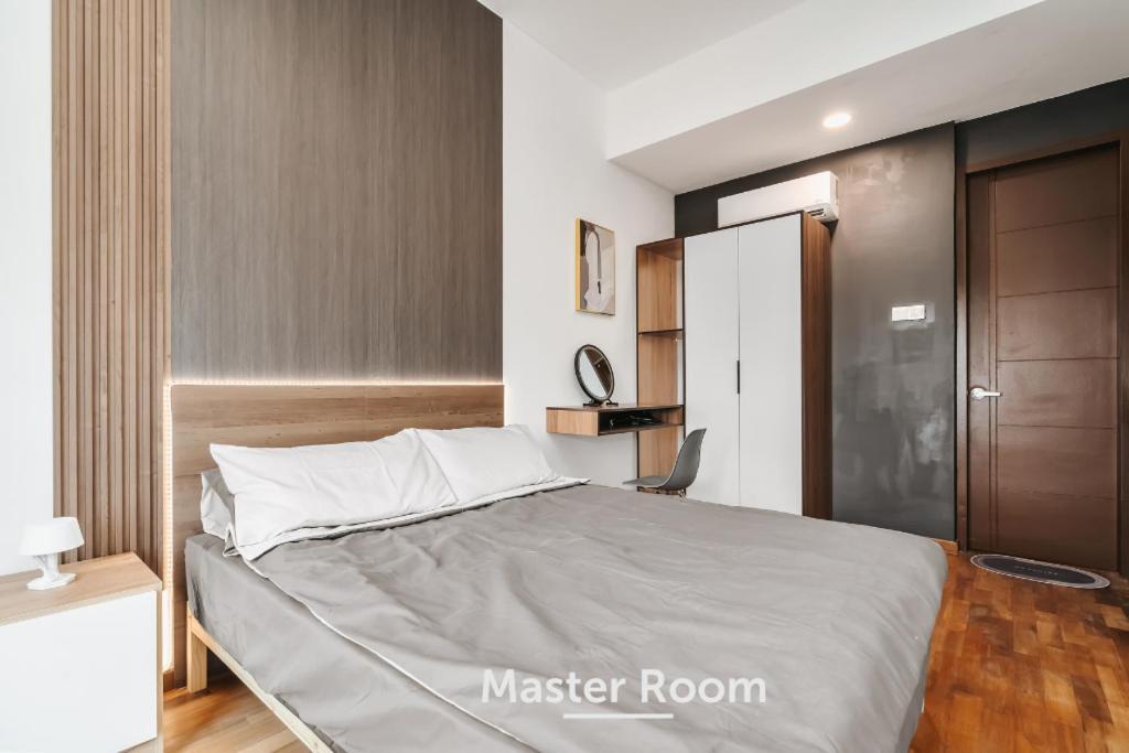 Nowhere 2Br & 2Bath Apartment With Balcony @ Reizz Residences Kuala Lumpur Exteriör bild